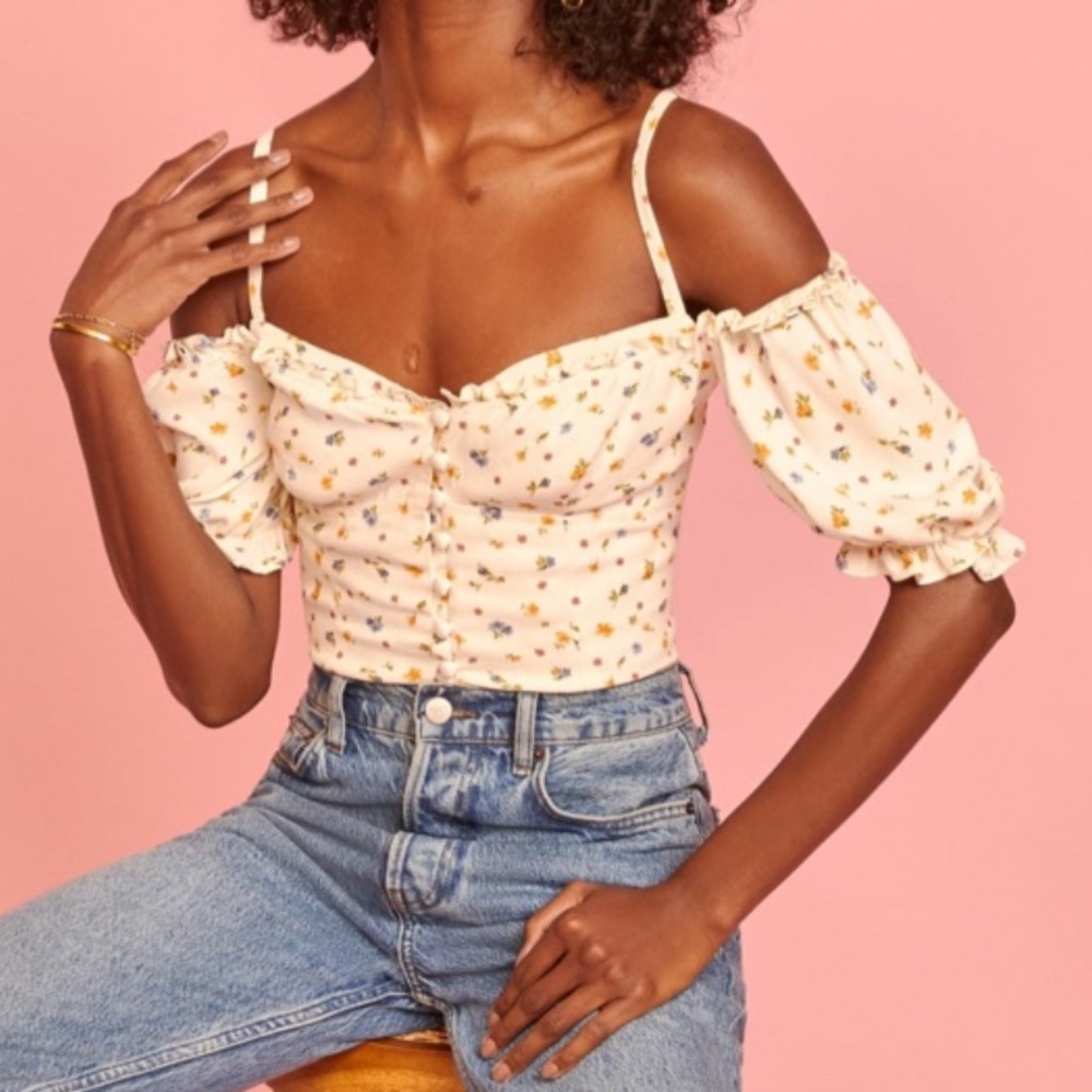 Reformation Kit Top in Winnie